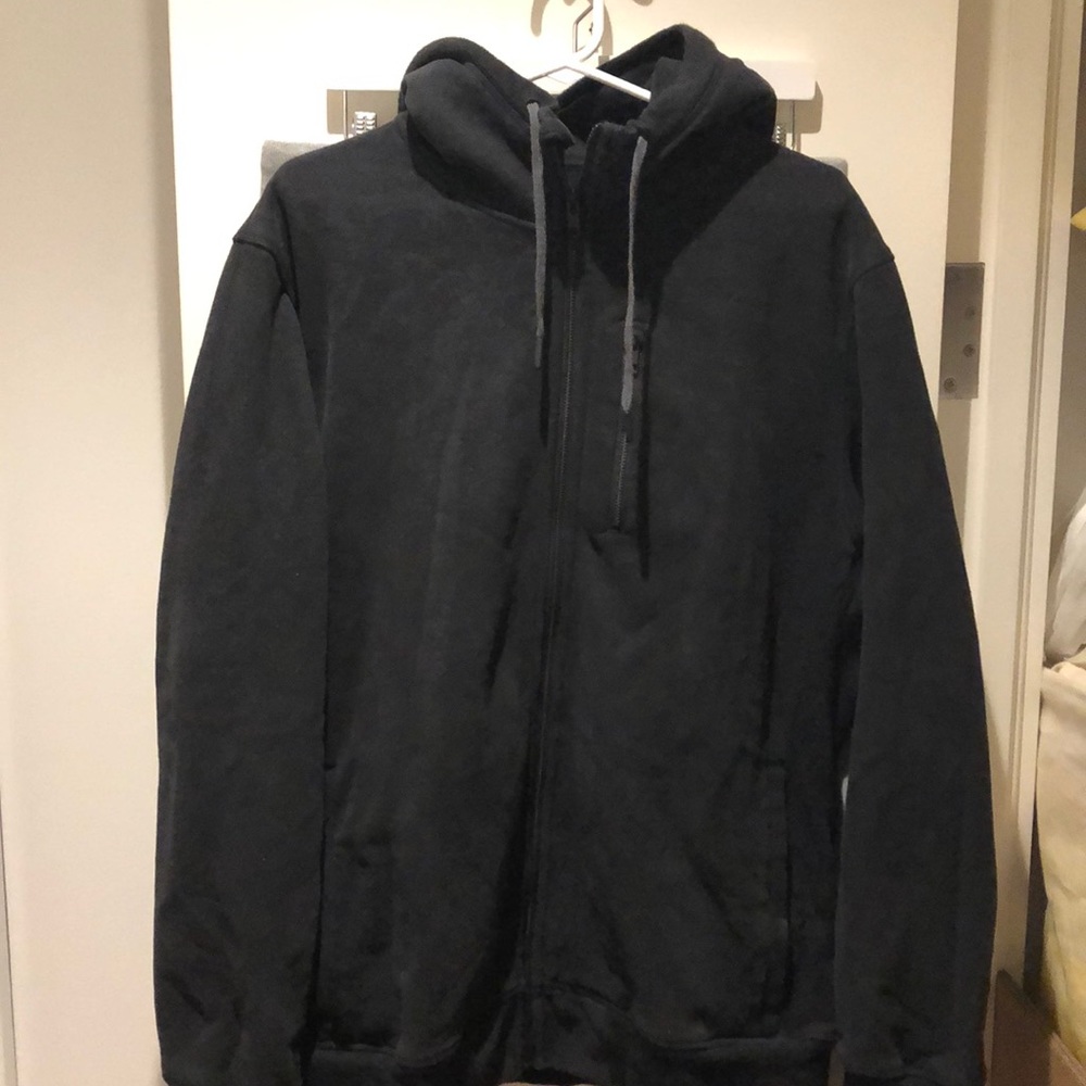 Lululemon Men’s Scuba Hoody
